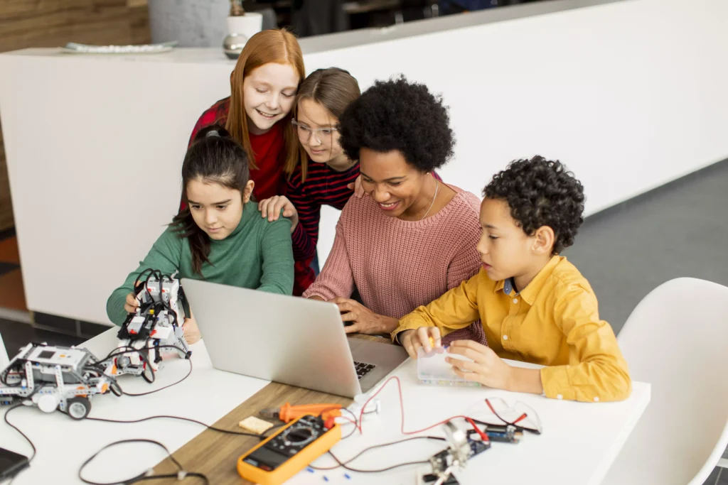 Why STEM Education Is a Must in 2022?